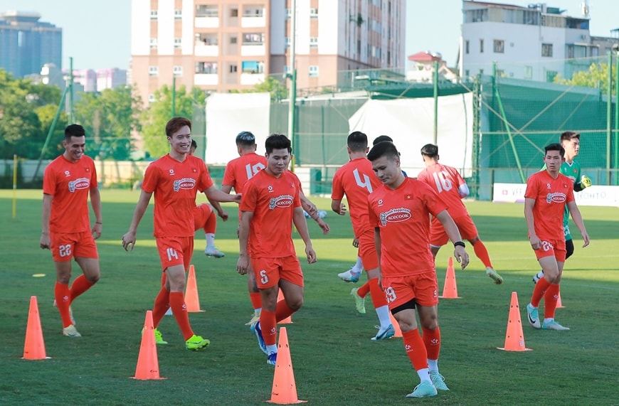 Đội tuyển Việt Nam trao cơ hội cho nhiều cầu thủ trẻ; CĐV Thái Lan nói thẳng về Bích Tuyền khi Việt Nam thua đậm Đức