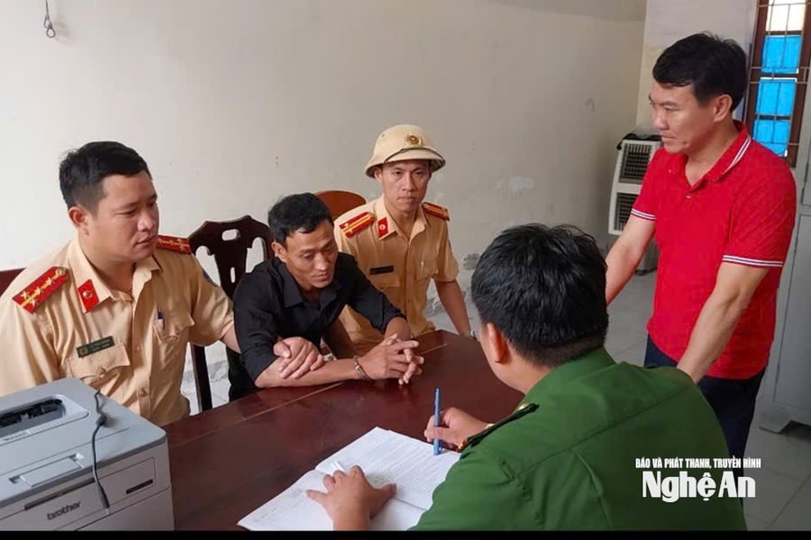 Bắt giữ đối tượng truy nã sau 2 năm lẩn trốn về hành vi gây rối trật tự công cộng