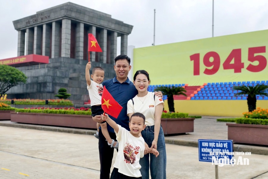 Chủ hộ có được nhận 100.000 đồng ngày 2/9 thay các thành viên trong gia đình hay không?