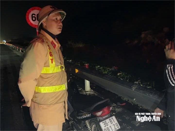 Xe máy đi vào đường cao tốc sẽ bị xử phạt thế nào?