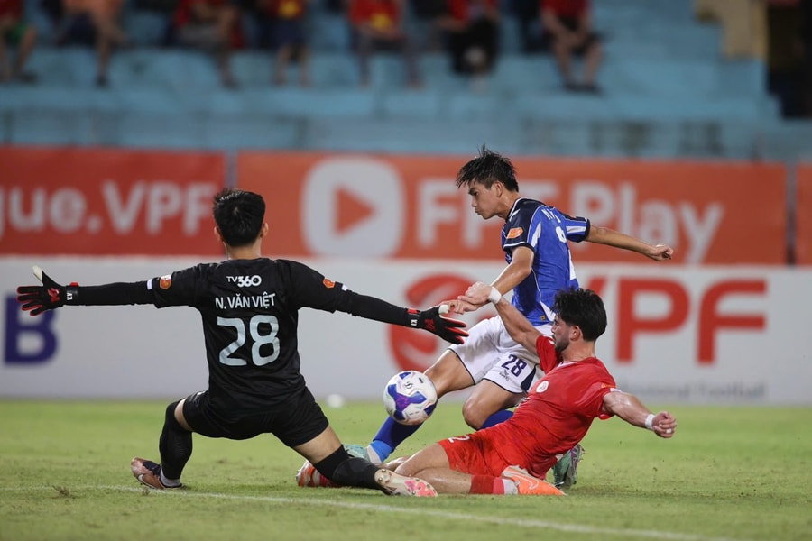 Nguyễn Văn Việt – Mảnh ghép vàng trong khung thành Thể Công Viettel