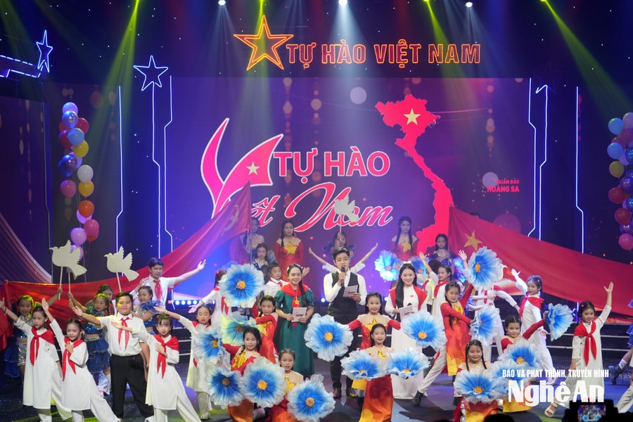 Nhiều thông điệp ý nghĩa trong chương trình ca nhạc thiếu nhi “Tự hào Việt Nam”