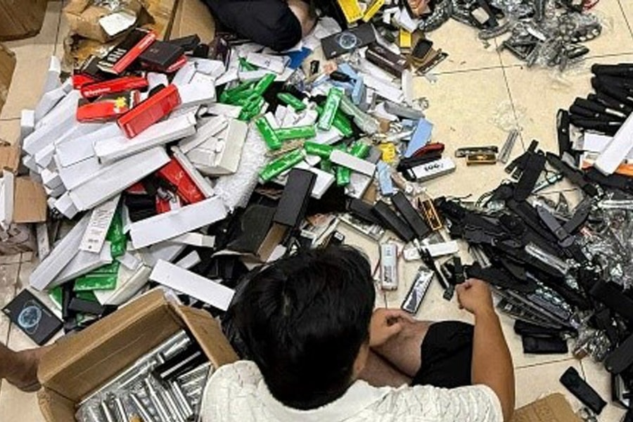 Triệt phá đường dây rao bán vũ khí trên mạng