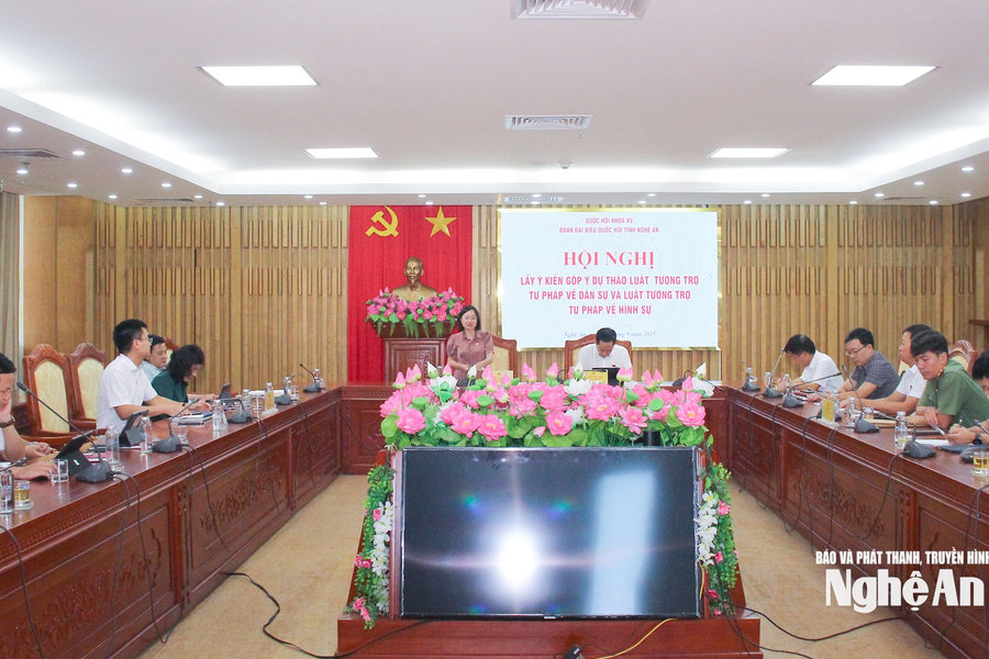 Đoàn Đại biểu Quốc hội tỉnh Nghệ An lấy ý kiến góp ý dự thảo Luật Tương trợ tư pháp về dân sự và hình sự