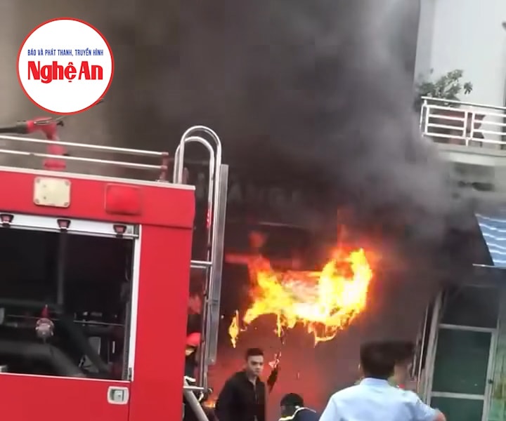 Nghệ An: Một ngày xảy ra 2 vụ cháy, nhiều tài sản bị thiêu rụi