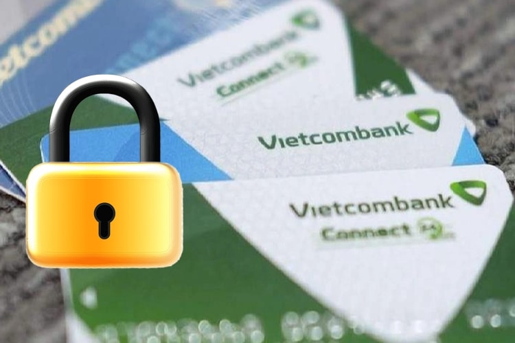 Cách khóa thẻ tín dụng Vietcombank nhanh chóng nhất