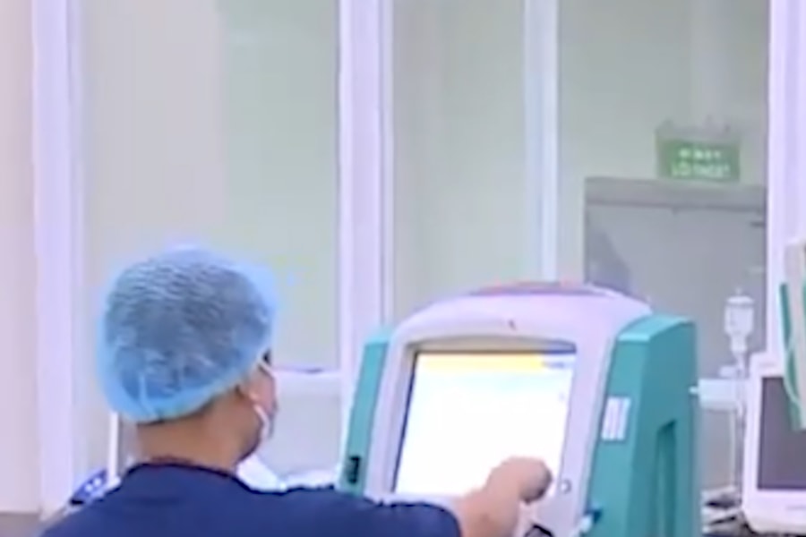 Bé gái 10 tuổi nguy kịch vì uống nhầm thuốc diệt chuột