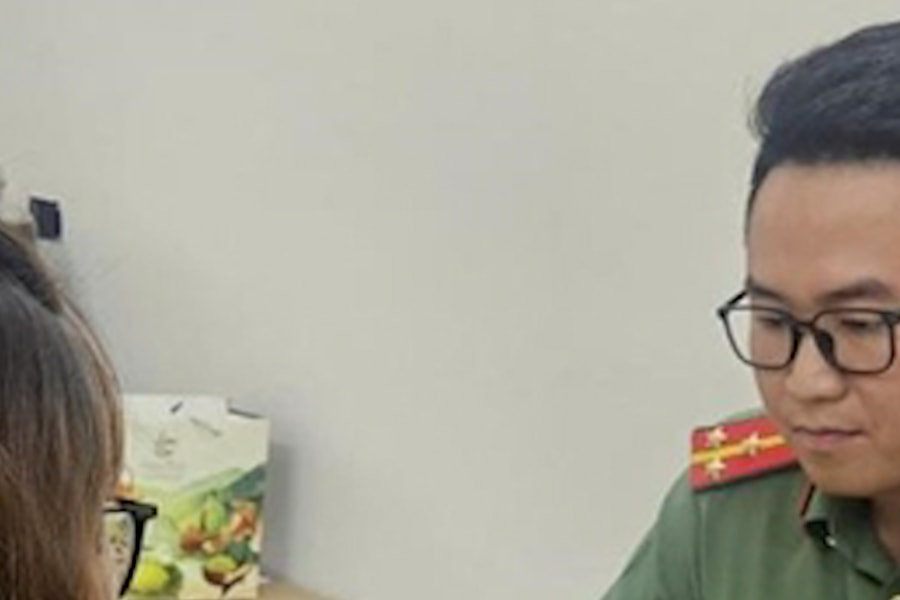 Cái kết đắng cho người phụ nữ bắt "trend" bác sĩ nội trú để câu "view"