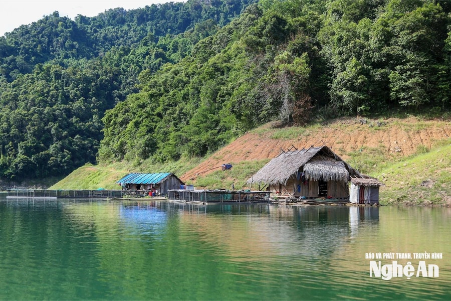 Hữu Khuông - Khơi dậy nội lực từ "ốc đảo" gian nan