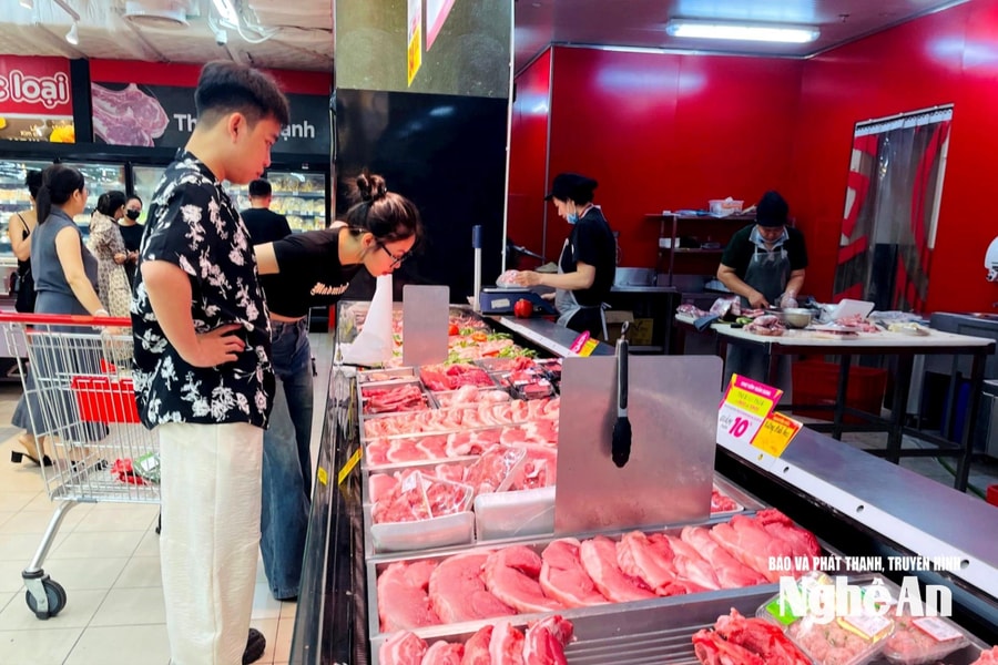 Chọn thực phẩm an toàn trong bối cảnh có dịch tả lợn châu Phi