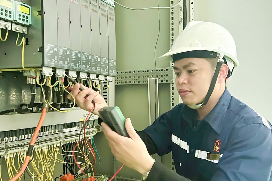 Hướng tới Đại hội Thi đua yêu nước tỉnh Nghệ An - năm 2025: Người “truyền lửa” sáng tạo ở Công ty TNHH MTV Hoa Sen Nghệ An