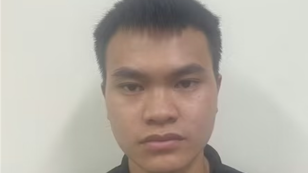 Bắt 1 đối tượng trong vụ "đàn em tổng tài đánh người" ở quán cà phê