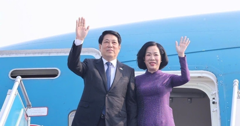 Chủ tịch nước và Phu nhân lên đường tới Mỹ, dự phiên họp của Liên hợp quốc