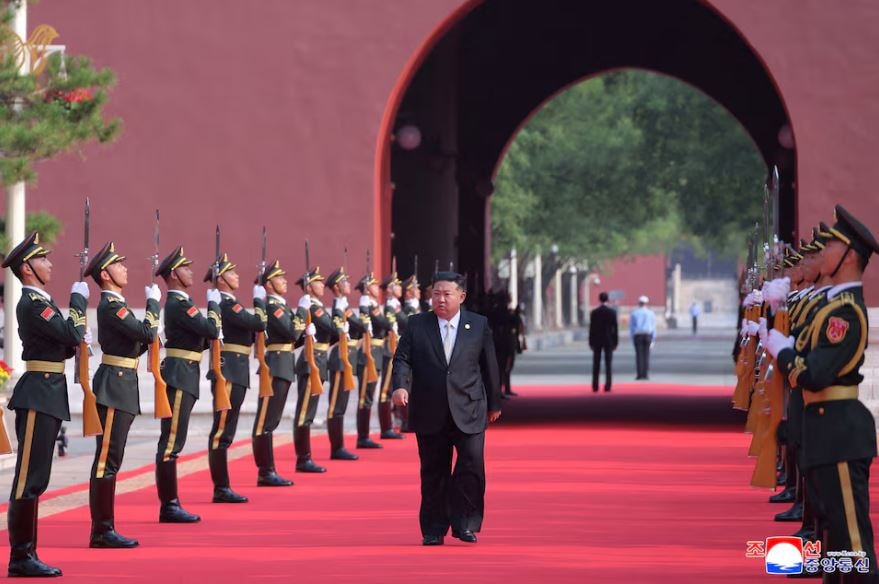 Lãnh đạo Triều Tiên tuyên bố sẽ không phi hạt nhân hóa