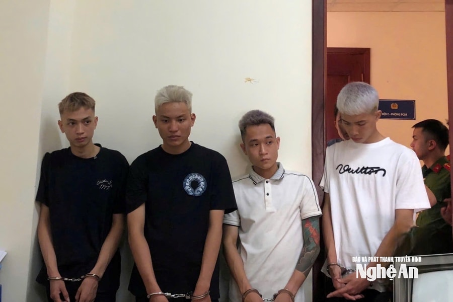 Nghệ An triệt phá đường dây ship ma túy qua mạng xã hội