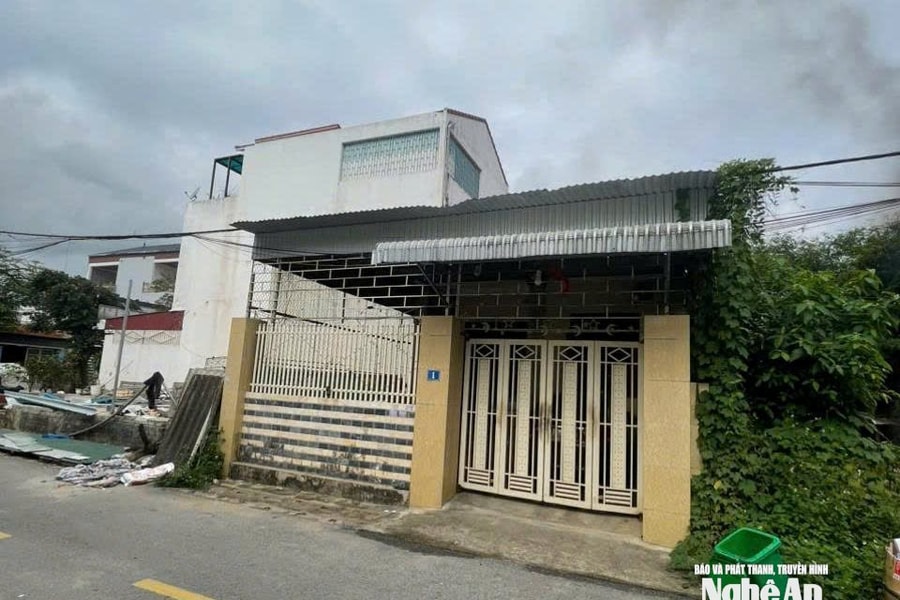 Công an Nghệ An ngăn chặn kịp thời nguy cơ cháy nổ nghiêm trọng tại khu dân cư do mâu thuẫn gia đình