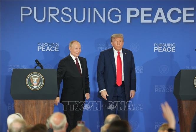 Tổng thống Putin chính thức phản hồi tuyên bố Nga là ‘hổ giấy’ của Tổng thống Trump