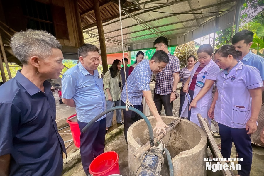 Nghệ An: Chủ động vệ sinh môi trường và phòng, chống dịch bệnh sau bão số 10