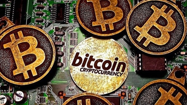 Khởi tố 3 đối tượng phát hành dự án tiền ảo, chiếm đoạt của hơn 3.000 nhà đầu tư