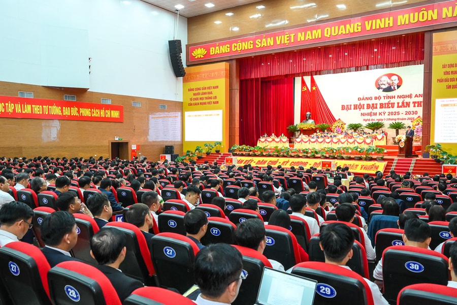 Nghệ An lấy ý kiến góp ý đối với các dự thảo văn kiện trình Đại hội đại biểu toàn quốc lần thứ XIV của Đảng