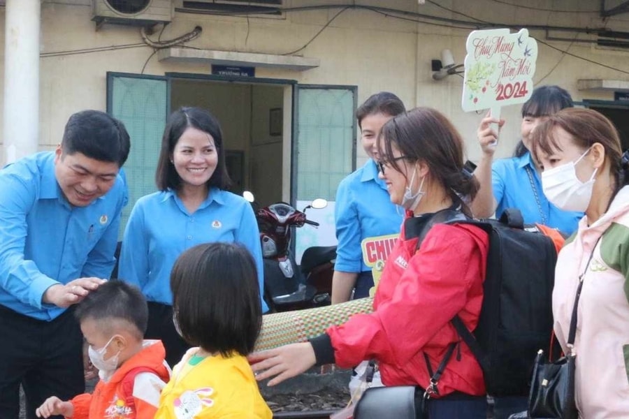 Cán bộ công đoàn nghỉ việc có được hưởng chế độ, chính sách theo Nghị định 178?