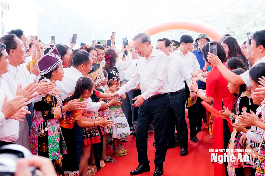 Phát huy sức mạnh đại đoàn kết toàn dân tộc để phát triển đất nước