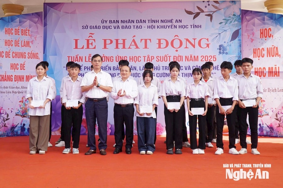 Nghệ An phát động 'Tuần lễ học tập suốt đời' năm 2025