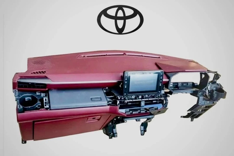 Toyota Hilux 2026 bản nguyên mẫu: Nội thất đổi hướng