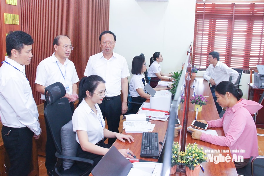 Phó Chủ tịch Thường trực UBND tỉnh Bùi Thanh An yêu cầu các địa phương và sở, ngành cần thay đổi tư duy, phương pháp tiếp cận để thích ứng trong bối cảnh mới