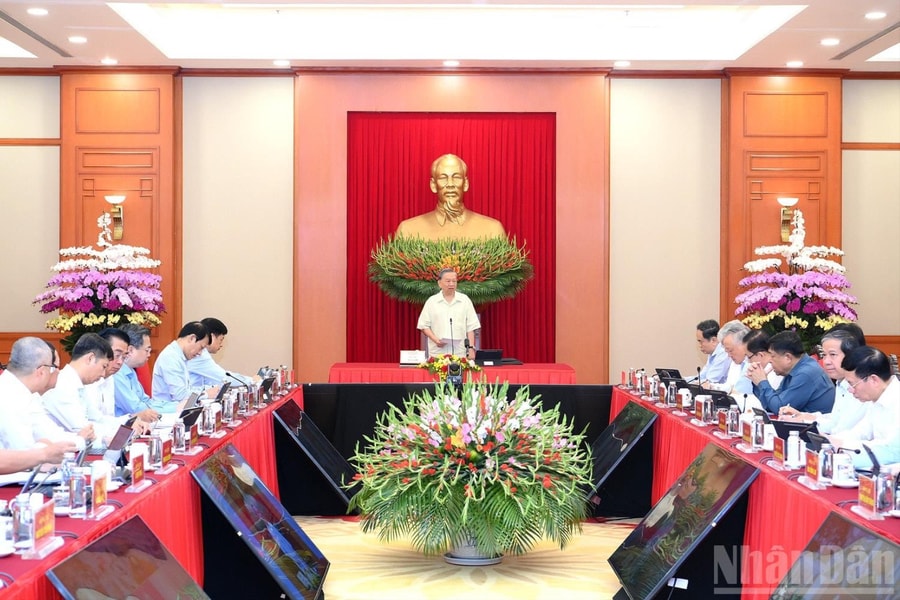 Tổng Bí thư Tô Lâm chủ trì phiên họp Thường trực Ban Chỉ đạo Trung ương về phát triển khoa học, công nghệ, đổi mới sáng tạo và chuyển đổi số