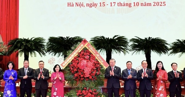 Khai mạc trọng thể Đại hội đại biểu Đảng bộ thành phố Hà Nội lần thứ XVIII, nhiệm kỳ 2025-2030