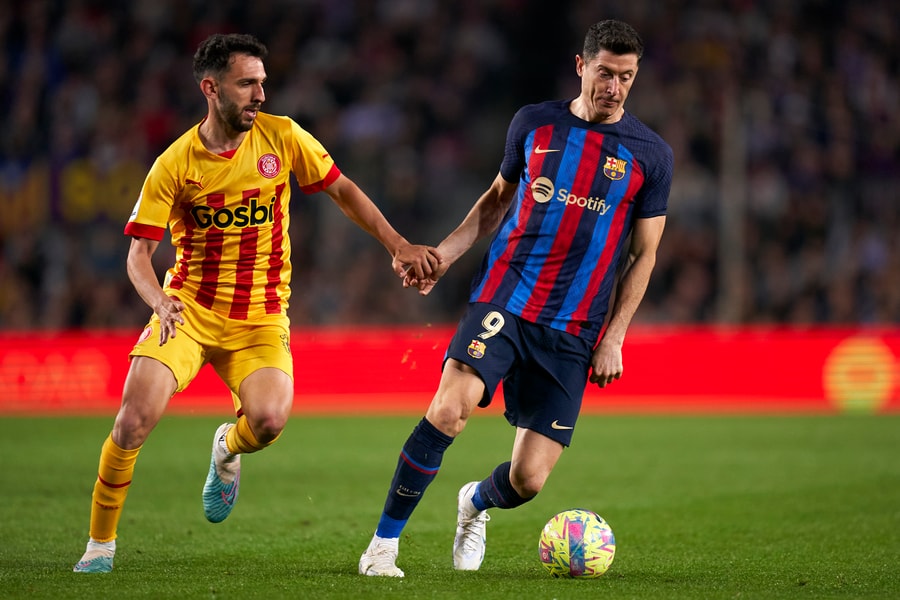 Nhận định, dự đoán Barcelona vs Girona: Chủ nhà toát mồ hôi