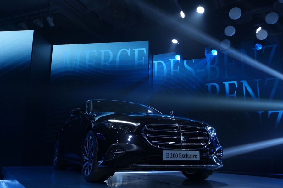 Mercedes-Benz E-Class 2025: E 200, E 300 AMG tại Việt Nam
