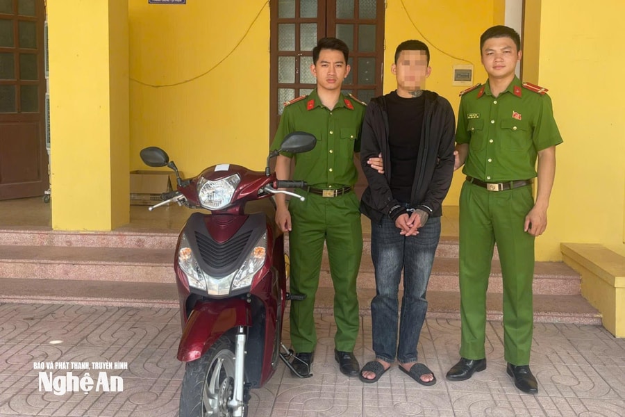 Nghệ An: Khởi tố đối tượng lợi dụng đêm mưa bão để cướp giật tài sản