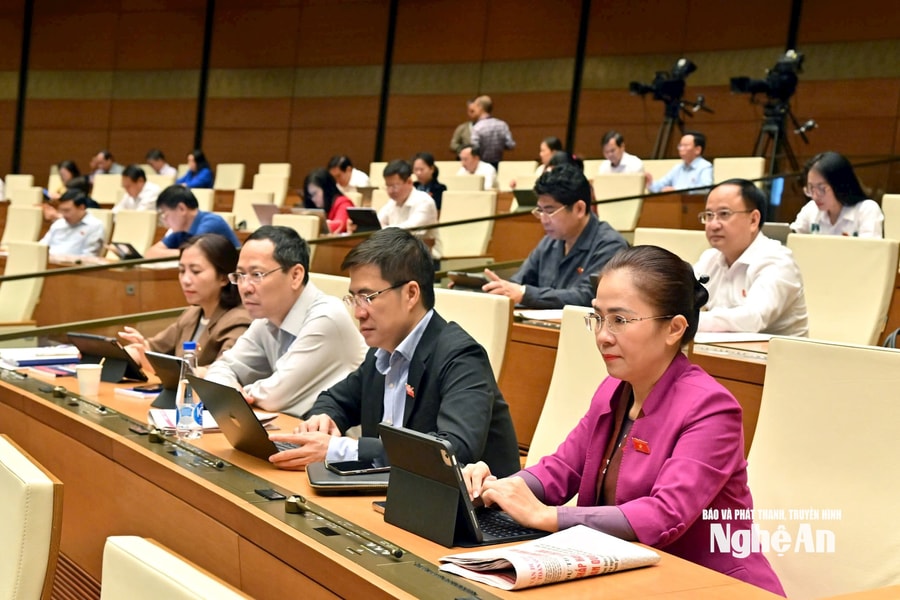 Trình Quốc hội Dự án Luật Báo chí (sửa đổi), bổ sung quy định cơ quan truyền thông chủ lực đa phương tiện