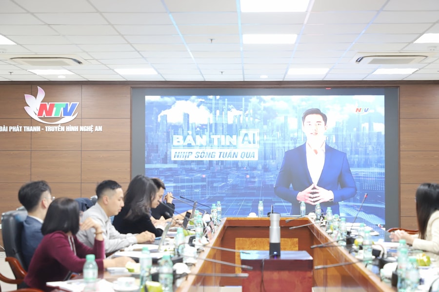 Đoàn khảo sát mô hình chuyển đổi số báo chí của Bộ Văn hoá - Thể thao và Du lịch làm việc với Báo và phát thanh, truyền hình Nghệ An