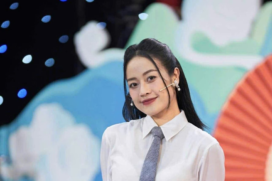 MC Phí Linh lần đầu dẫn Chung kết Đường lên đỉnh Olympia