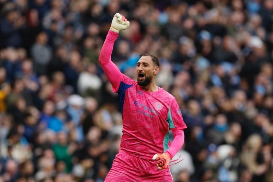 Donnarumma giúp Man City sạch lưới 5/8 trận Premier League