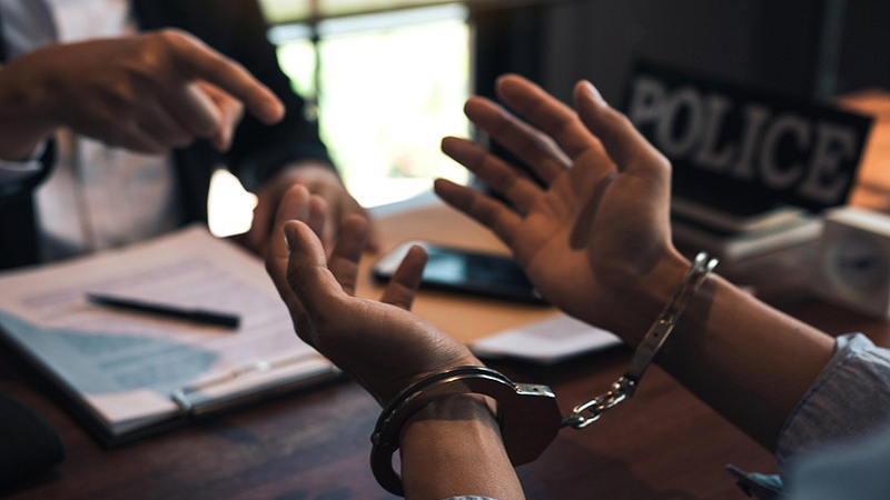 10 năm sau khi gây thương tích, người phạm tội có còn bị xử lý hình sự?