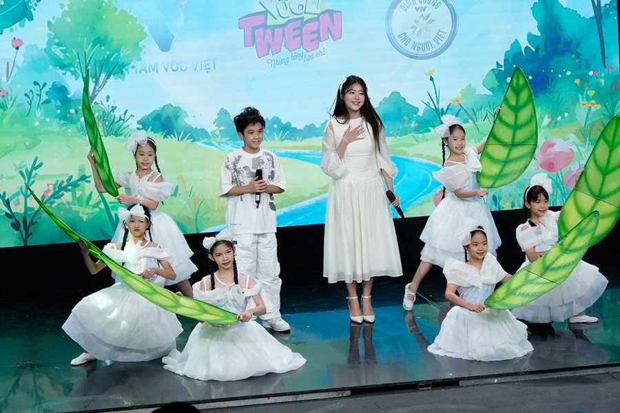 Vườn Tween: Huyền thoại 'Những bông hoa nhỏ' chính thức trở lại