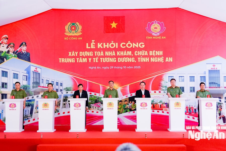 Khởi công xây dựng tòa nhà khám, chữa bệnh Trung tâm Y tế Tương Dương, tỉnh Nghệ An