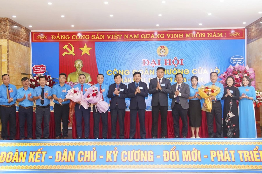 Phó Chủ tịch Tổng Liên đoàn Lao động Việt Nam dự Đại hội Công đoàn phường Cửa Lò