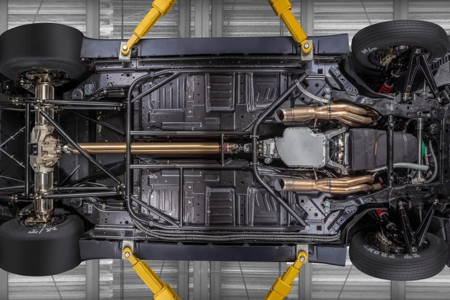 Dodge Charger 2026 Drag Pak: Hemi V-8 cho đường drag