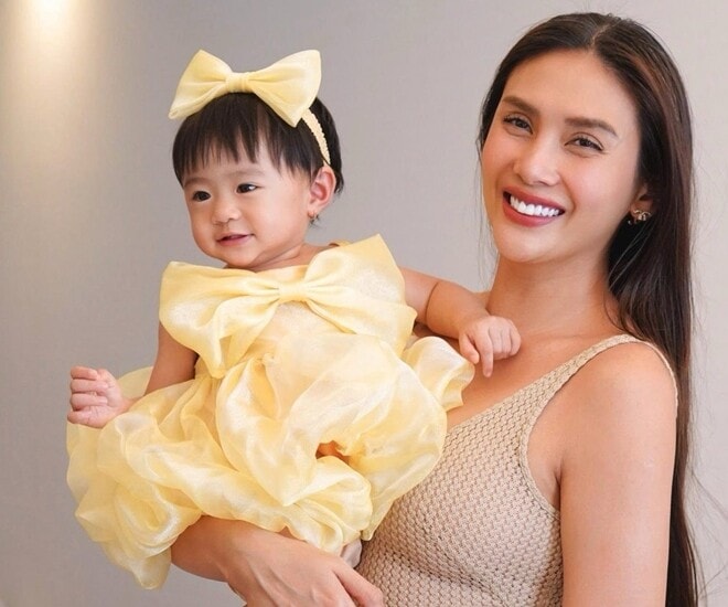 Võ Hoàng Yến tìm trường mầm non cho con gái mới 1 tuổi