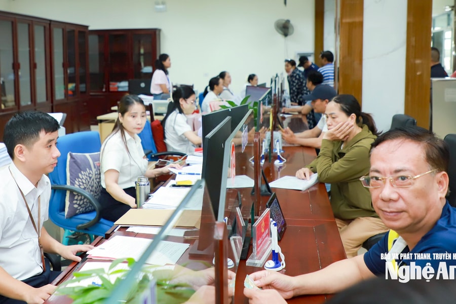 Sở Nội vụ Nghệ An đã tiếp nhận 16 hồ sơ để thẩm định điều động, biệt phái cán bộ tỉnh về cấp xã