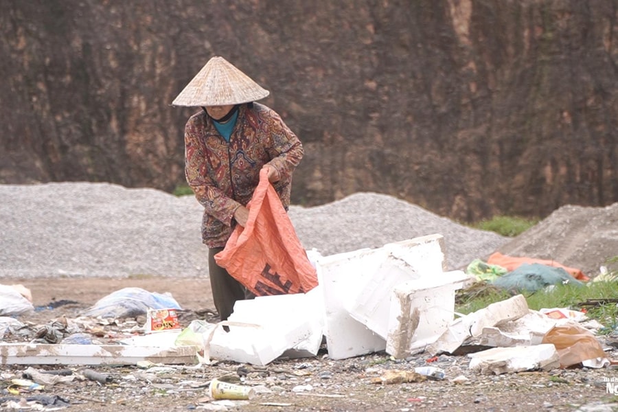 Số phận mong manh của người phụ nữ khuyết tật