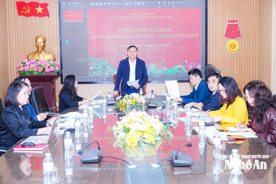 239 tác phẩm vào vòng chung khảo Giải Búa liềm vàng tỉnh Nghệ An năm 2025