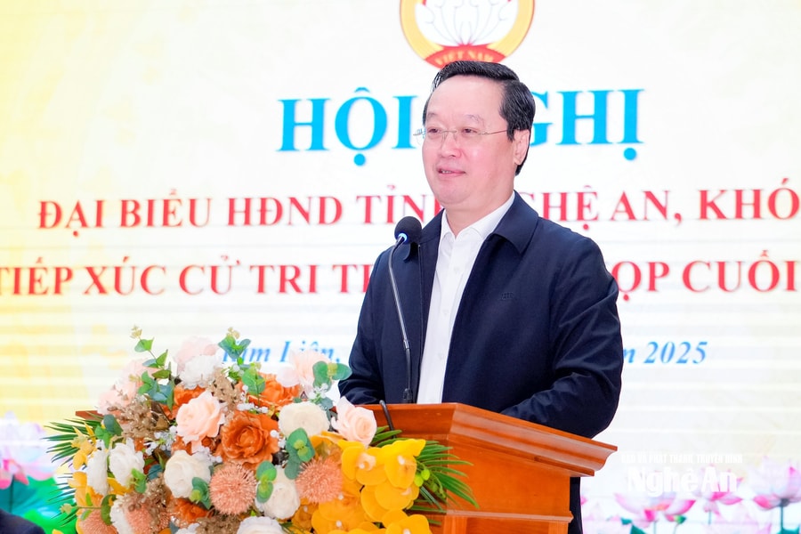 Bí thư Tỉnh ủy Nguyễn Đức Trung tiếp xúc cử tri xã Kim Liên