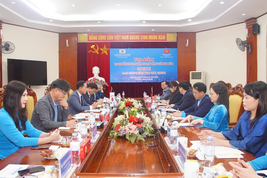 Tăng cường hợp tác giữa Liên đoàn Công đoàn Hàn Quốc khu vực tỉnh Gyeonggi và Công đoàn Nghệ An