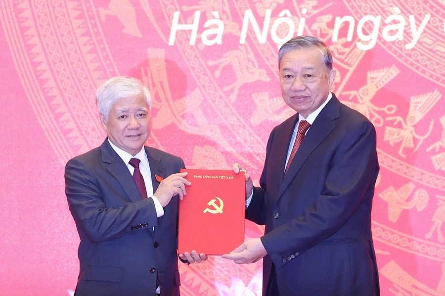 Ông Đỗ Văn Chiến giữ chức Phó Bí thư Thường trực Đảng ủy Quốc hội